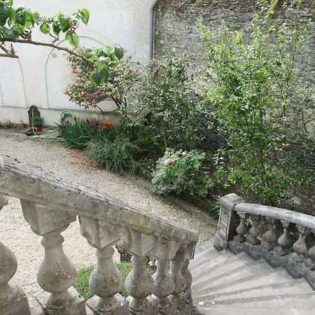 D'hotes Marchand Ανζέρ