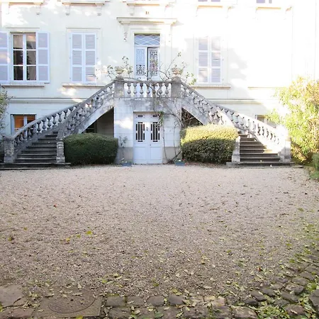 D'hotes Marchand 3*
