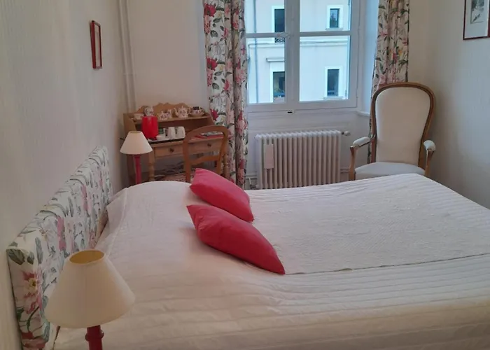 D'hotes Marchand Bed & Breakfast Angers